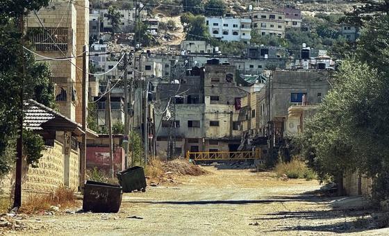 Una verja instalada recientemente en el interior del campo de refugiados de Yenín, en Cisjordania.